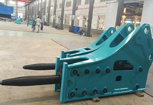 أداة هدم قوية بمطرقة كسر هيدروليكية للخدمة الشاقة لآلات البناء الصغيرة للحفارات 0.5-10T